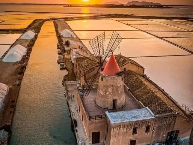 La Casetta Giosa Sullo Stagnone มาร์ซาลา ภายนอก รูปภาพ